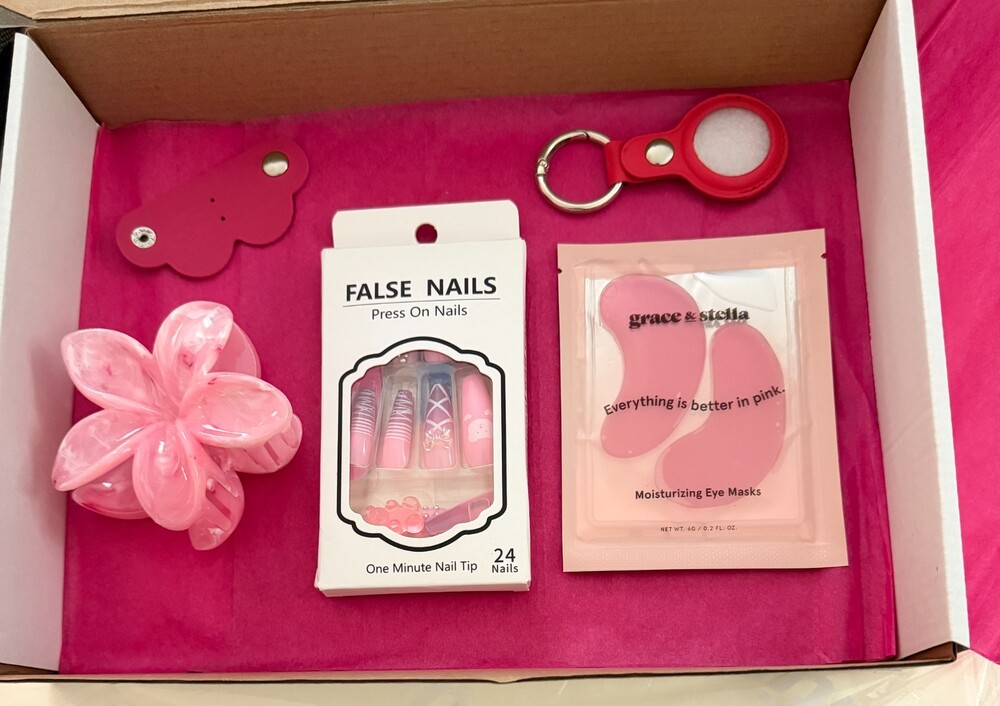 5-PC Teen Girl Gift Box Pink Self Care Spa Set Press On Nails Eye Mask Hair Clip